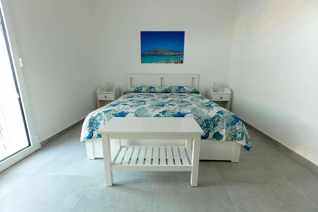 *** Apart Otel B&Brucoli Oliveto  İtalya